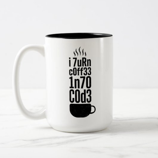 Programmierer Humor – Kaffee wird zu Code Zweifarbige Tasse (Links)
