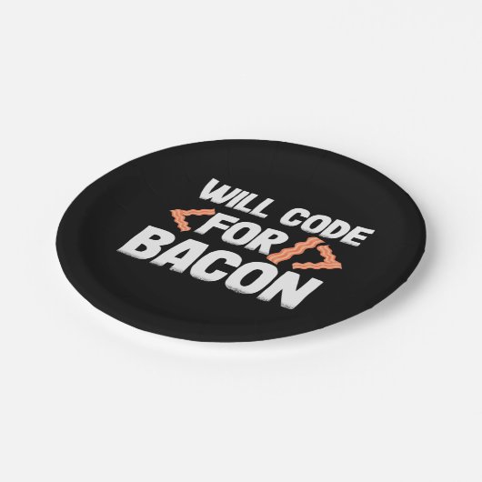 Programmierer wird Code für Bacon Pappteller (Schrägansicht)