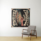 Progress Loves Patience Wandteppich (Beispiel (Horizontal))