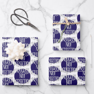 Progress Not Perfection Slogan Geschenkpapier Set