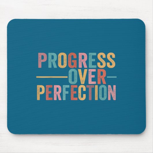 Progress Over Perfection Motivational Teacher Retr Mousepad (Vorne)