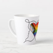 Progress Pride Herz Line Art Milchtasse (Linke Ecke)
