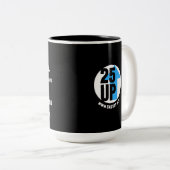 Progressist bewertet Tasse (VorderseiteRechts)