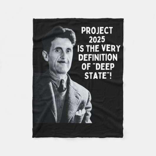 Projekt 2025 Tiefe Staat 1 Fleecedecke (Vorderseite)