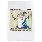 Projektleiter-magische Power Mittlere Geschenktüte (Vorderseite)