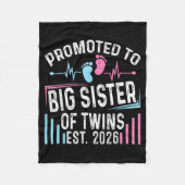 Promoted To Big Sister Of Twins Est 2026 Baby Show Fleecedecke (Vorderseite)