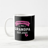 Promoted To Grandpa Est 2021 Funny New Grandfather Kaffeetasse (Links)
