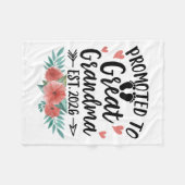 Promoted To Great Grandma Est 2026 First Time New Fleecedecke (Vorderseite (Horizontal))