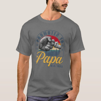 Promoted To Papa Est 2022 Men Vintage First Time D T-Shirt
