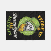 Prone To Shenanigans And Malarkey St. Patricks Day Fleecedecke (Vorderseite (Horizontal))