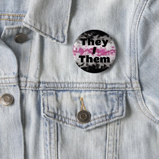 Pronoun Boho Librafeminine-Priesterflagge Button (Beispiel)