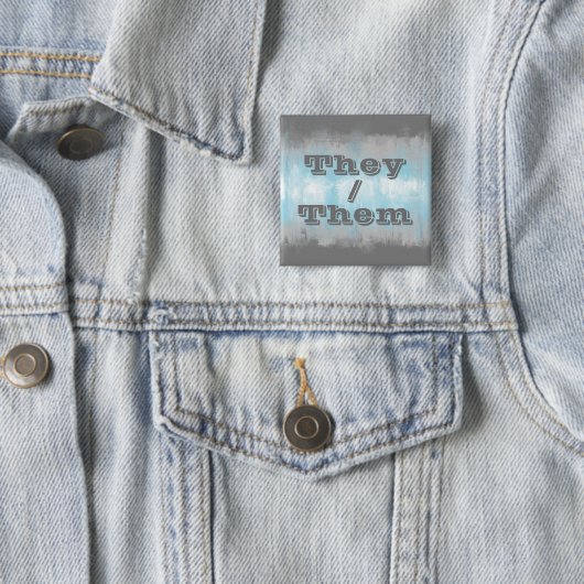 Pronoun Grungy Demiboy Pride Flag Button (Beispiel)