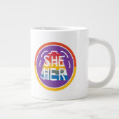 Pronoun Rainbow Circle Pride Jumbo-Tasse (Rechts)