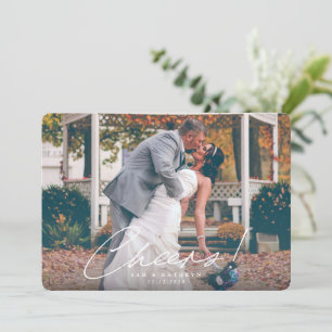 Prost! Verheiratetes Neujahrsfest-Foto Feiertagskarte