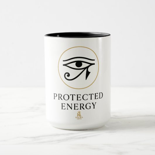 Protected Energy – Minimal Eye of Horus Symbol | Tasse (Zentrum)