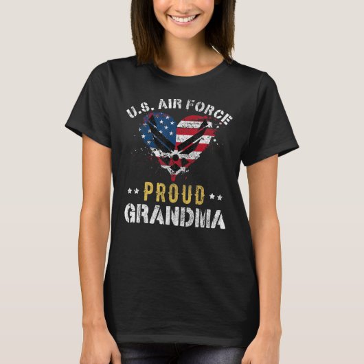 Proud Air Force Oma American Flag Herz T-Shirt (Vorderseite)