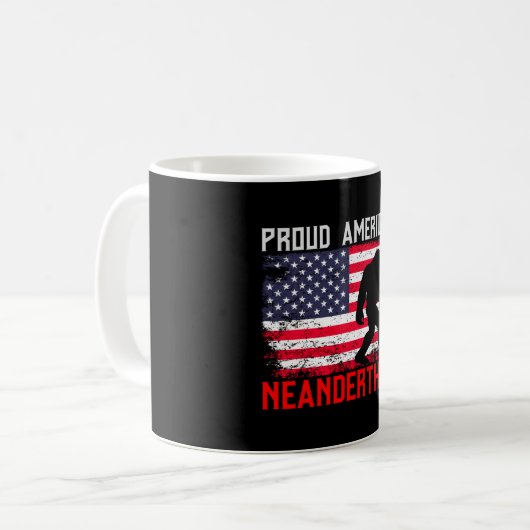 Proud American Neanderthal | USA Flag & Bigfoot Kaffeetasse (Vorderseite Links)