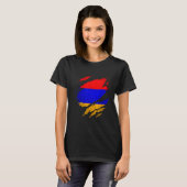 Proud Armenian Torn Ripped Armenia Flag T-Shirt (Vorne ganz)