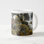 Proud Bald Eagle Jumbo-Tasse (Vorderseite Rechts)