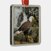Proud Bald Eagle Ornament Aus Metall (Rechts)