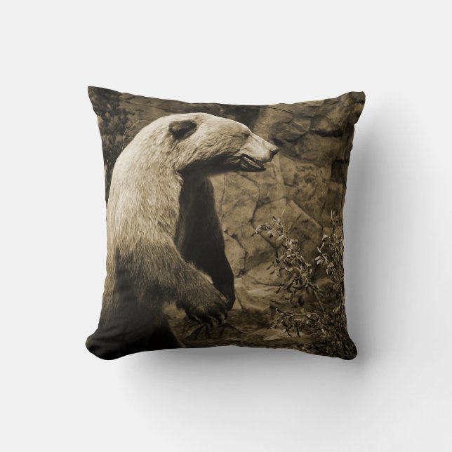 Proud Bear Kissen (Vorderseite)