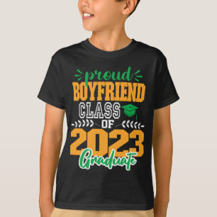 Proud BOYFRIEND einer Klasse des MODERNEN SCRIPT 2 T-Shirt