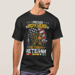 Proud Boyfriend Vietnam Veteran US Flag Vetera T-Shirt