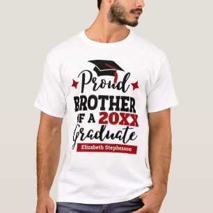 Proud Brother 2022 Absolvent schwarzen roten Kapse T-Shirt