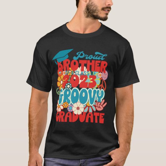 Proud BROTHER einer Klasse von 2023 Graduate Retro T-Shirt (Vorderseite)