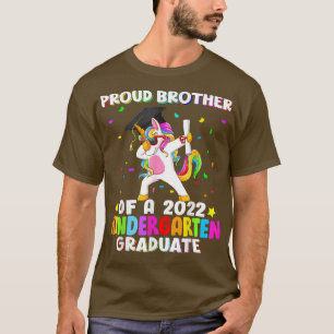 Proud Bruder einer 2022 Kindergarten Graduate Unic T-Shirt