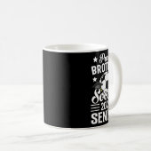 Proud Bruder eines Fußballsenders CL von 2025 Grad Kaffeetasse (VorderseiteRechts)