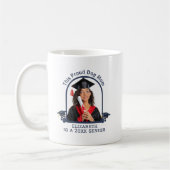 Proud Dog Mum ist ein Senior - Custom Abschluss Kaffeetasse (Links)