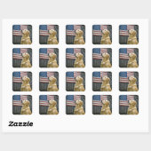 Proud Golden Retriever With American Flag Quadratischer Aufkleber (Blatt)