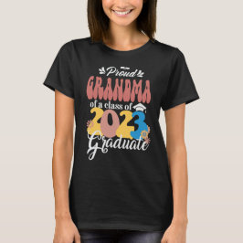 Proud GRANDMA einer Klasse von 2023 Graduate Retro T-Shirt
