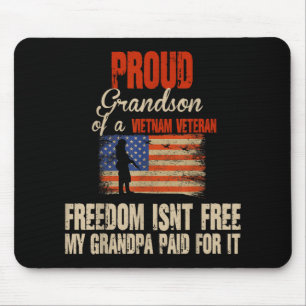 Proud Grandson vietnamesischer Militärfamilie Mousepad