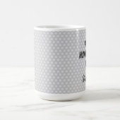 Proud Homeschool Mama Gray Polka Punkte Kaffeetasse (Mittel)