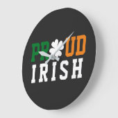Proud Irish Shamrock Lucky Clover Quote  St Paddy  Große Wanduhr (Winkel)