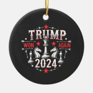 Proud Maga Trump gewann 2025 erneut den Tag der Am Keramik Ornament