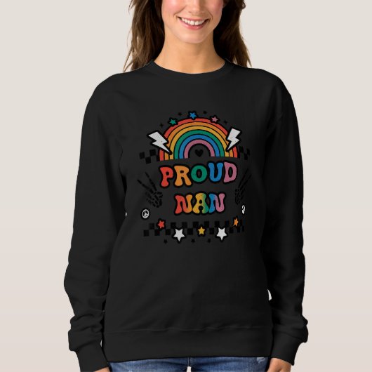 Proud Nan Lgbt Rainbow Retro Gay Pride Month Sweatshirt (Vorderseite)