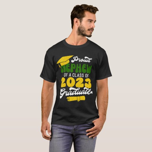 Proud NEPHEW einer Klasse von 2023 Graduate Retro T-Shirt (Vorne ganz)