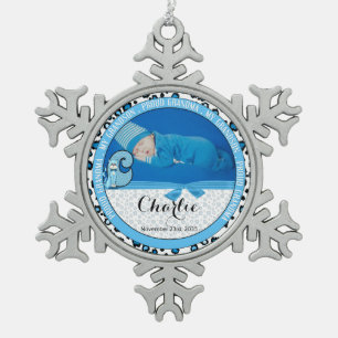 Proud Oma Baby Blue Monogram C for Cat Schneeflocken Zinn-Ornament