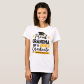 Proud Oma eines 2022-Absolventen schwarzen Goldtas T-Shirt (Vorne ganz)
