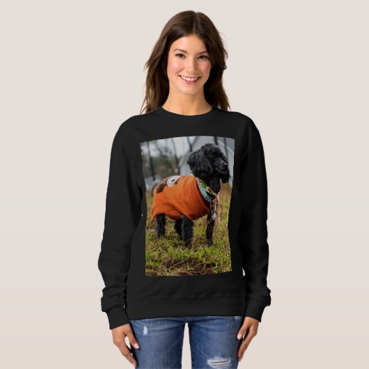 Proud Poodle Sweatshirt (Vorne ganz)