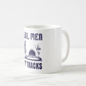 Proud Track Builder Kaffeetasse (VorderseiteRechts)