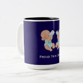 Proud Twin Grand Zweifarbige Tasse (Vorderseite Links)