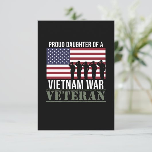 Proud Veteran Tochter Happy Veterans Day Veteran RSVP Karte (Stehend Vorderseite)
