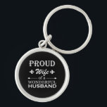 proud wife of a wonderful husband schlüsselanhänger<br><div class="desc">This original proud wife of a wonderful husband graphic design with awesome typography font lettering is a great birthday and Mother's day gift idea for all appreciated, special, amazing, wonderful mothers, wives, and moms! The best amazing and funny holiday present for your awesome mom. This design is also fitting in...</div>