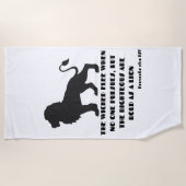 Proverbs 28:1 Bibelverse Zitat KJV Strandtuch (Vorderseite)