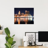 Providence, Rhode Island bei Nacht Poster (Heimbüro)