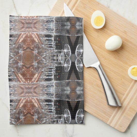 Provokative Identitäten Geschirrtuch (Viertel Falte)